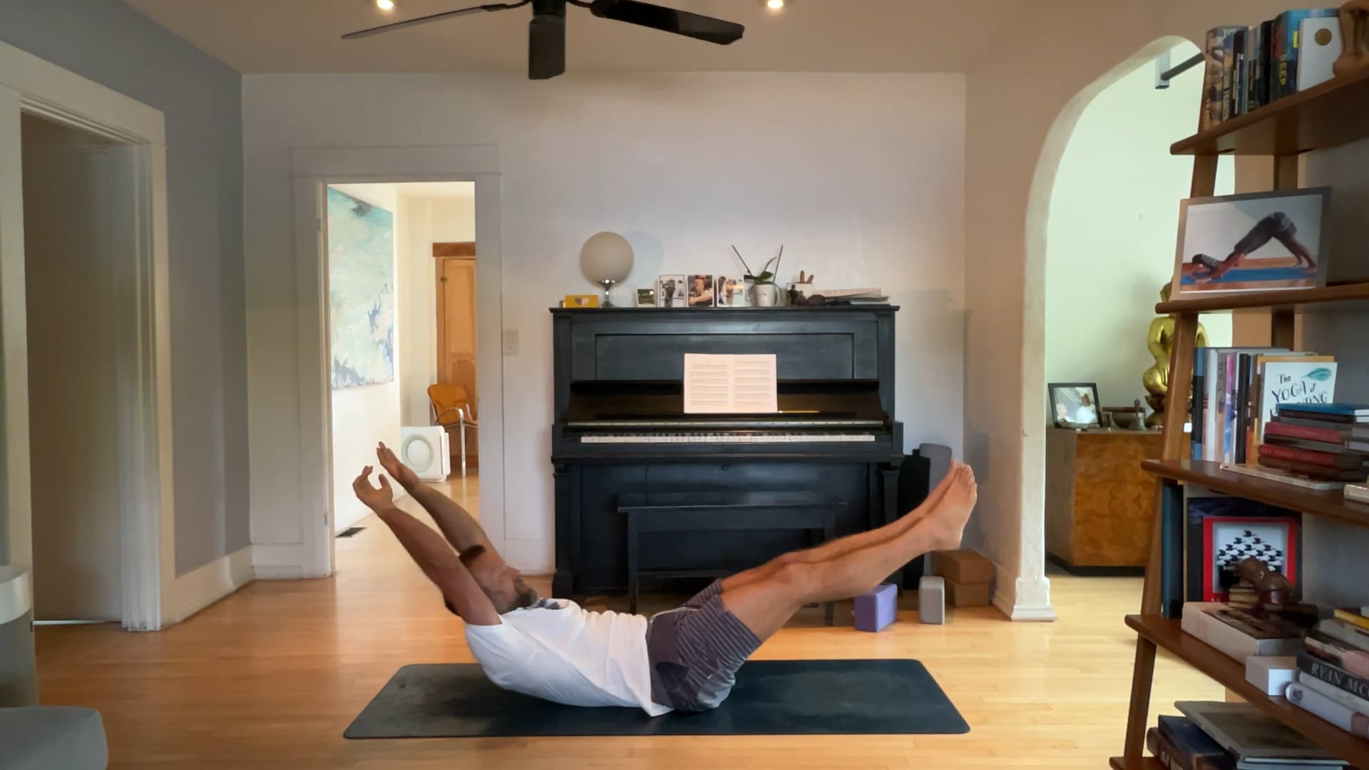 45 min Vinyasa 2 w/ Vytas - Doing The Work 11/10/25