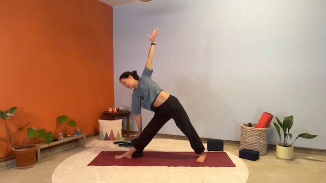 45 min Hatha Yoga 1-2 w/ Elena - Wonk...