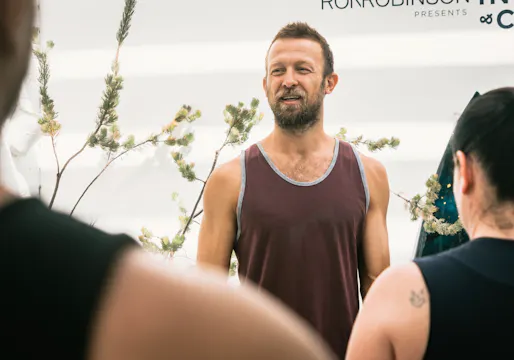 LIVE: Vinyasa Flow 2 w/ Vytas 60 min ...