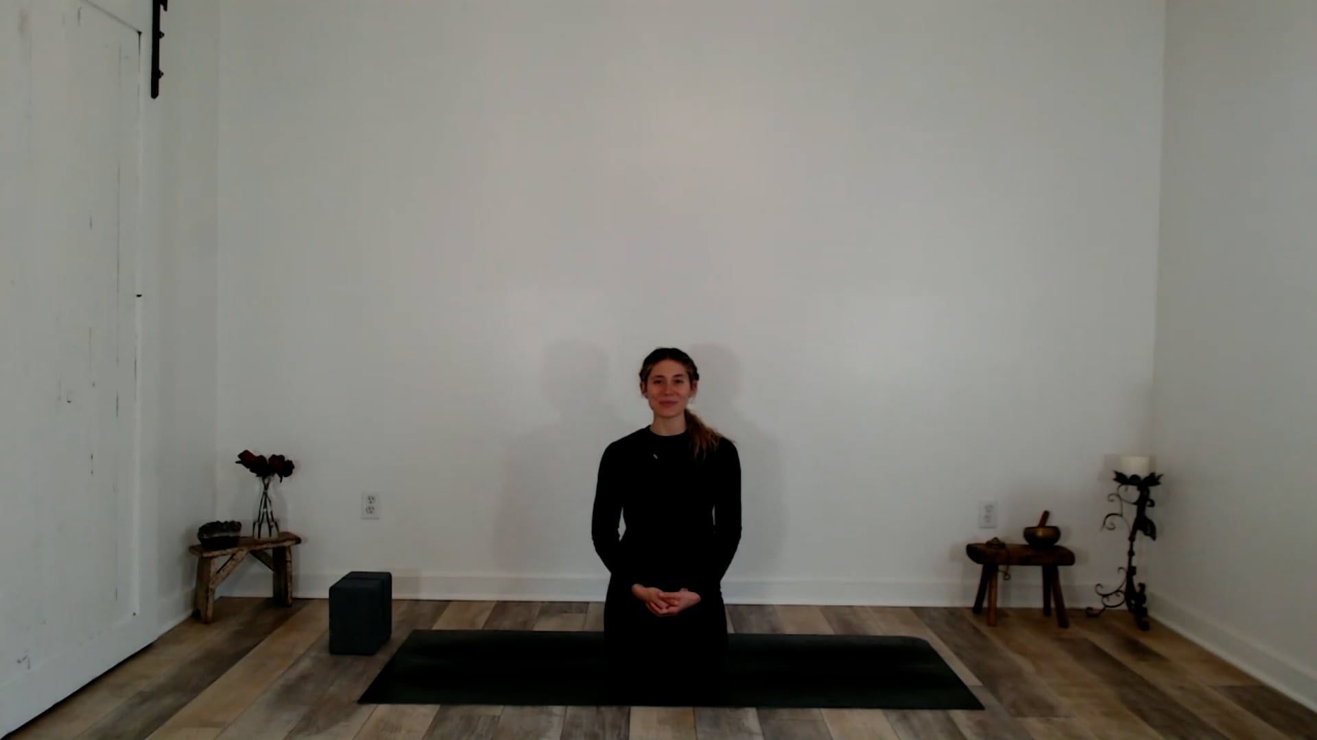 60 min Less Flow, More Open Shoulders: Ashley