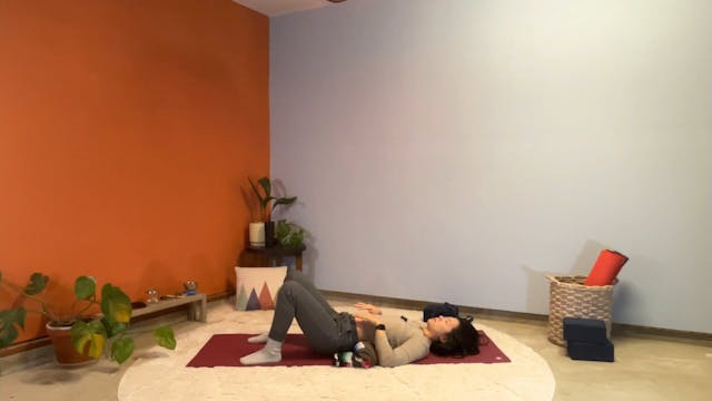 60 min Therapeutic Yoga w/ Elena  - C...
