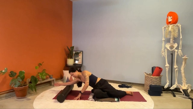 45 min Therapeutic Yoga w/ Elena - Be...