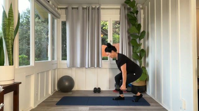 45 min Body Sculpt Legs + Core: Tracy