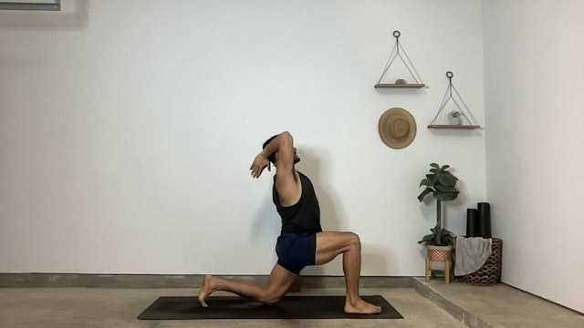 60 min Vinyasa Flow 1-2 w/ Gustavo - ...