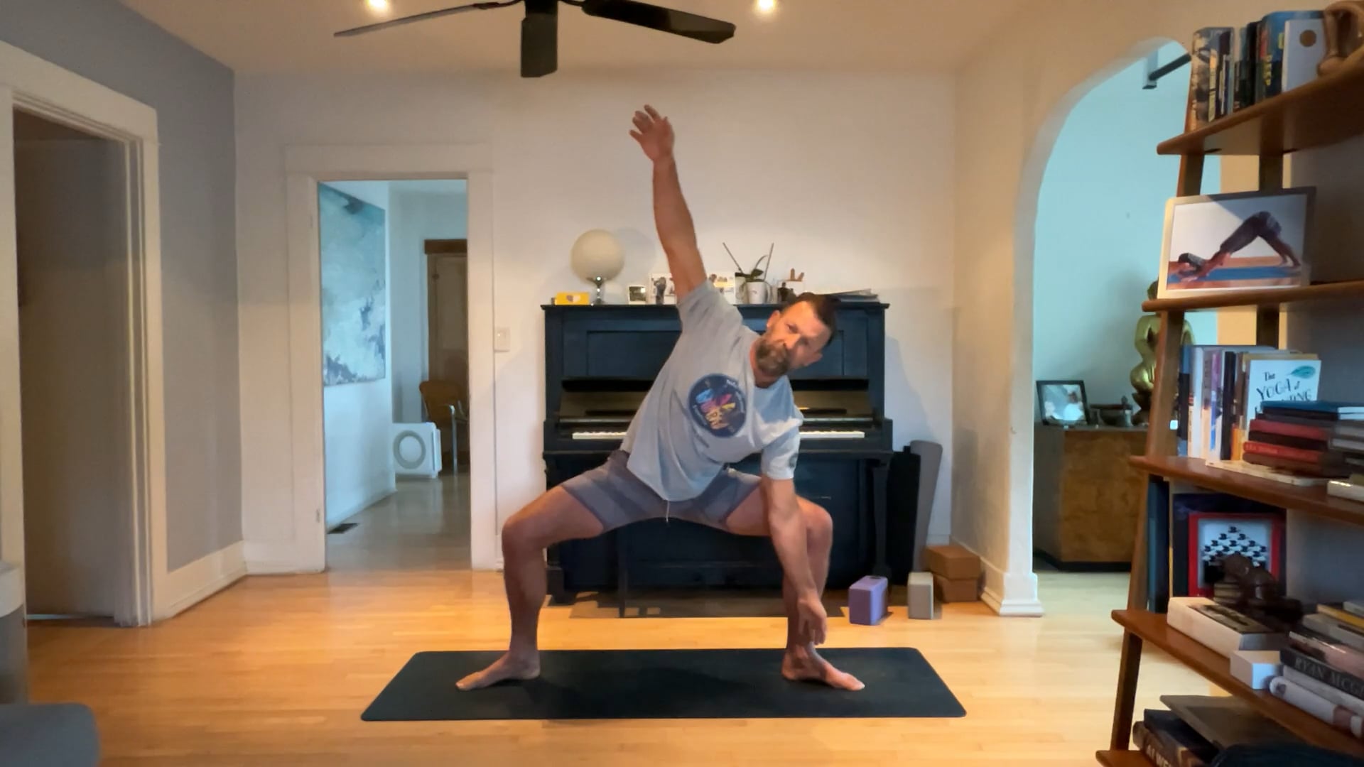 30 min Rise & Shine Vinyasa w/ Vytas - Solid Morning 11/11/25