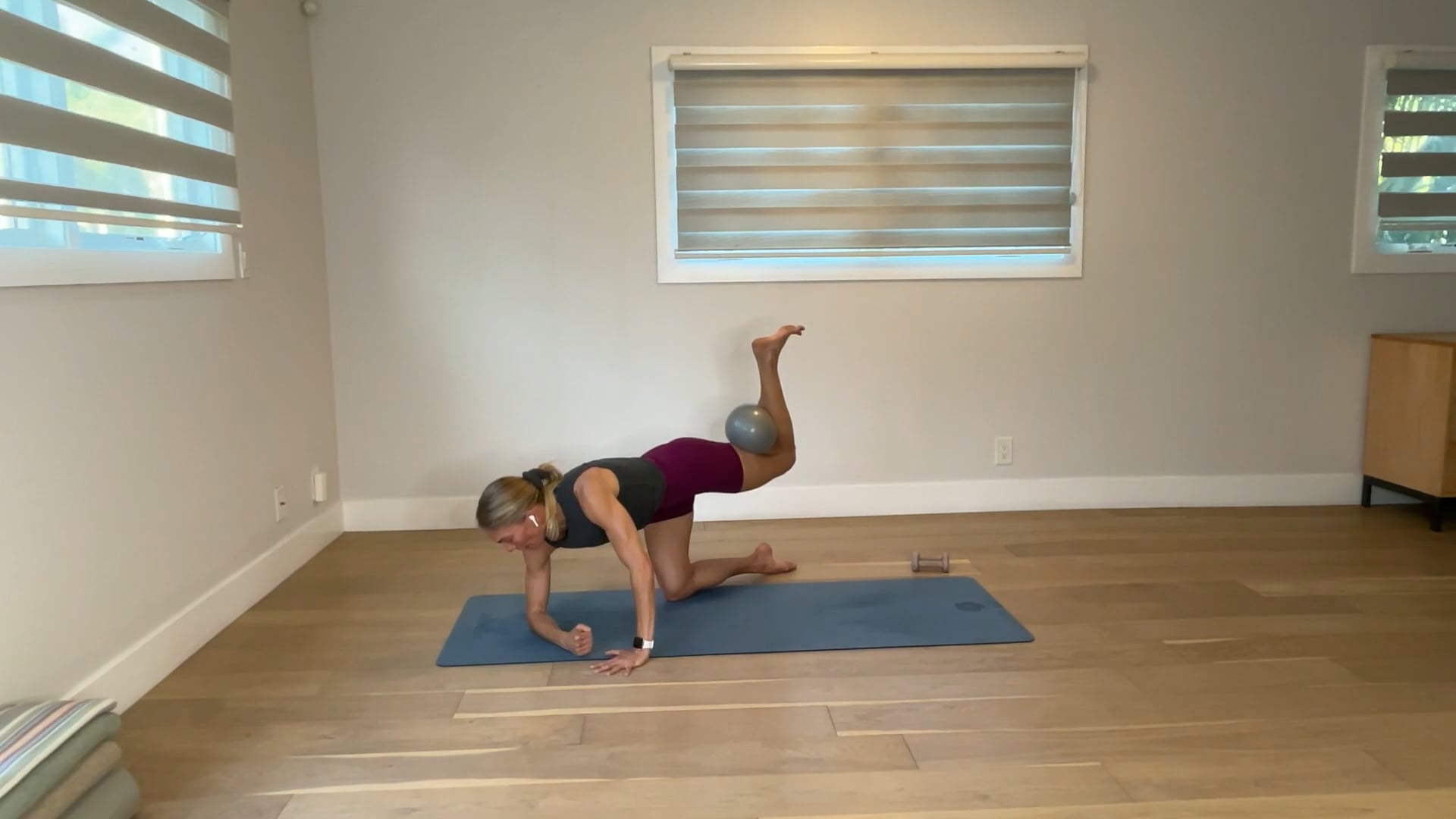 30 min Barre Tone: Maya