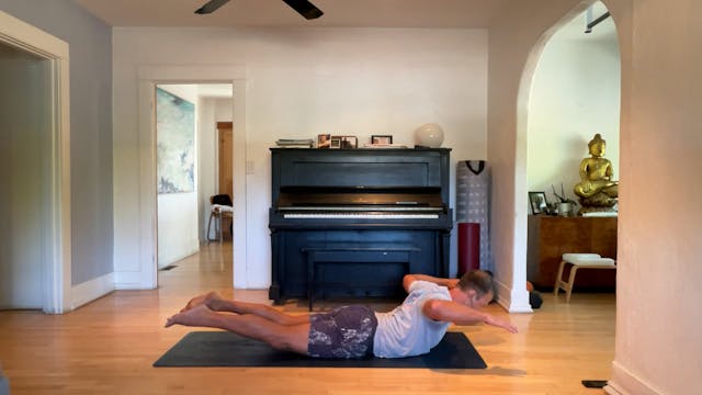 60 min Vinyasa 2 w/ Vytas - The Good ...