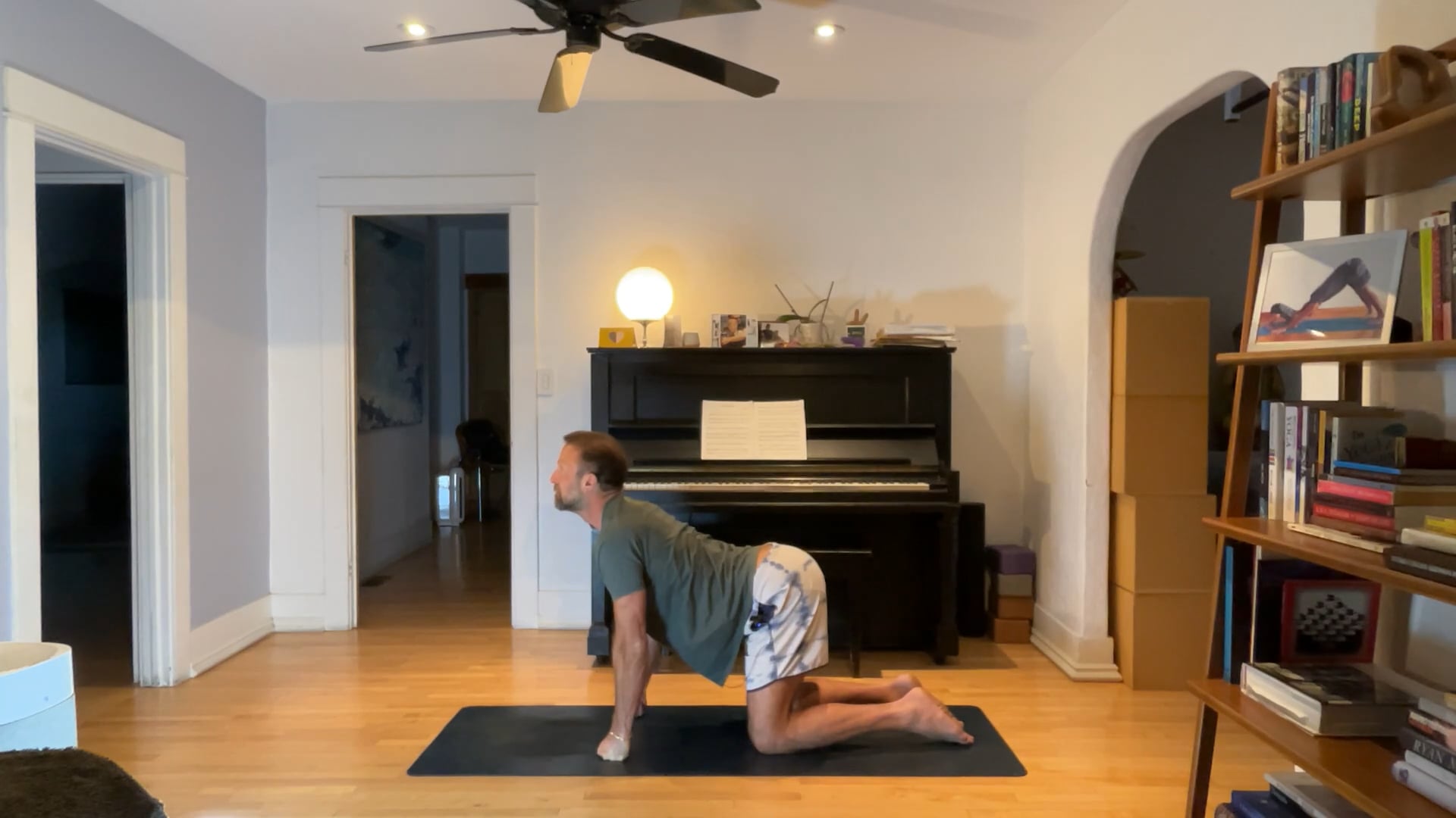 30 min Active Rise & Shine Vinyasa : ...
