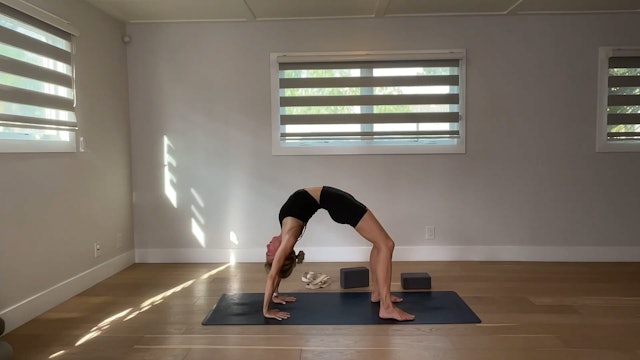 60 min YogaWorks 2 w/ Maya – 6/10/24