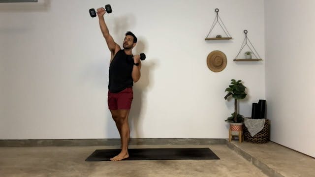 45 min Yoga Sculpt w/ Gustavo Ready, ...