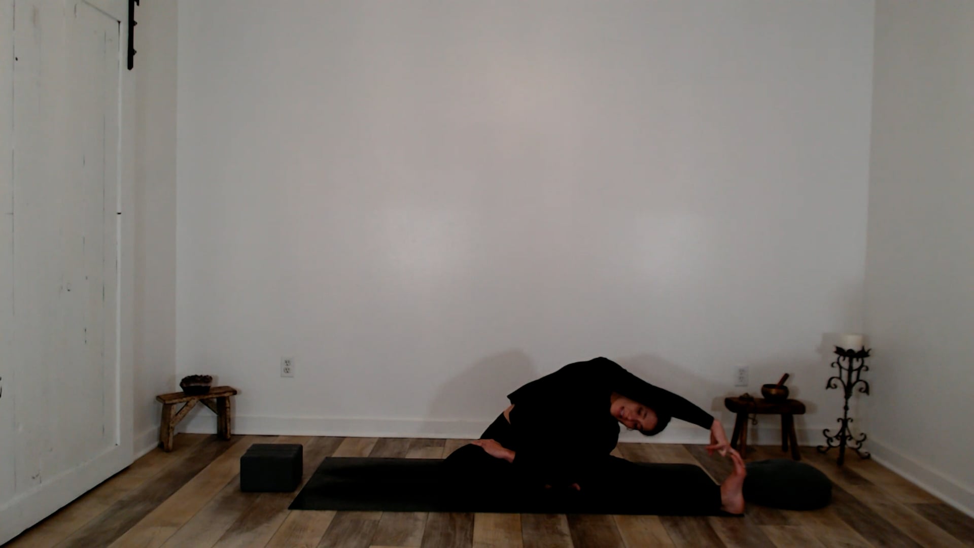 60 min Simple Coherence Stretch & Unwind: Ashley 12/28/2025