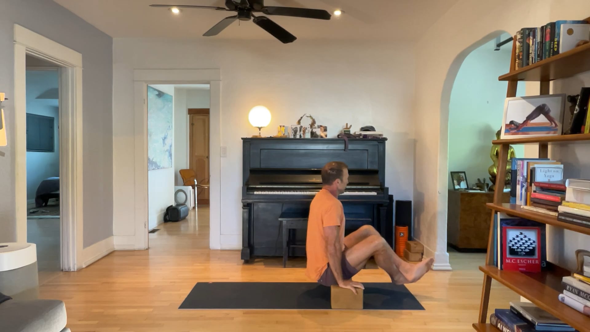 45 min Core Vinyasa 2 : Vytas