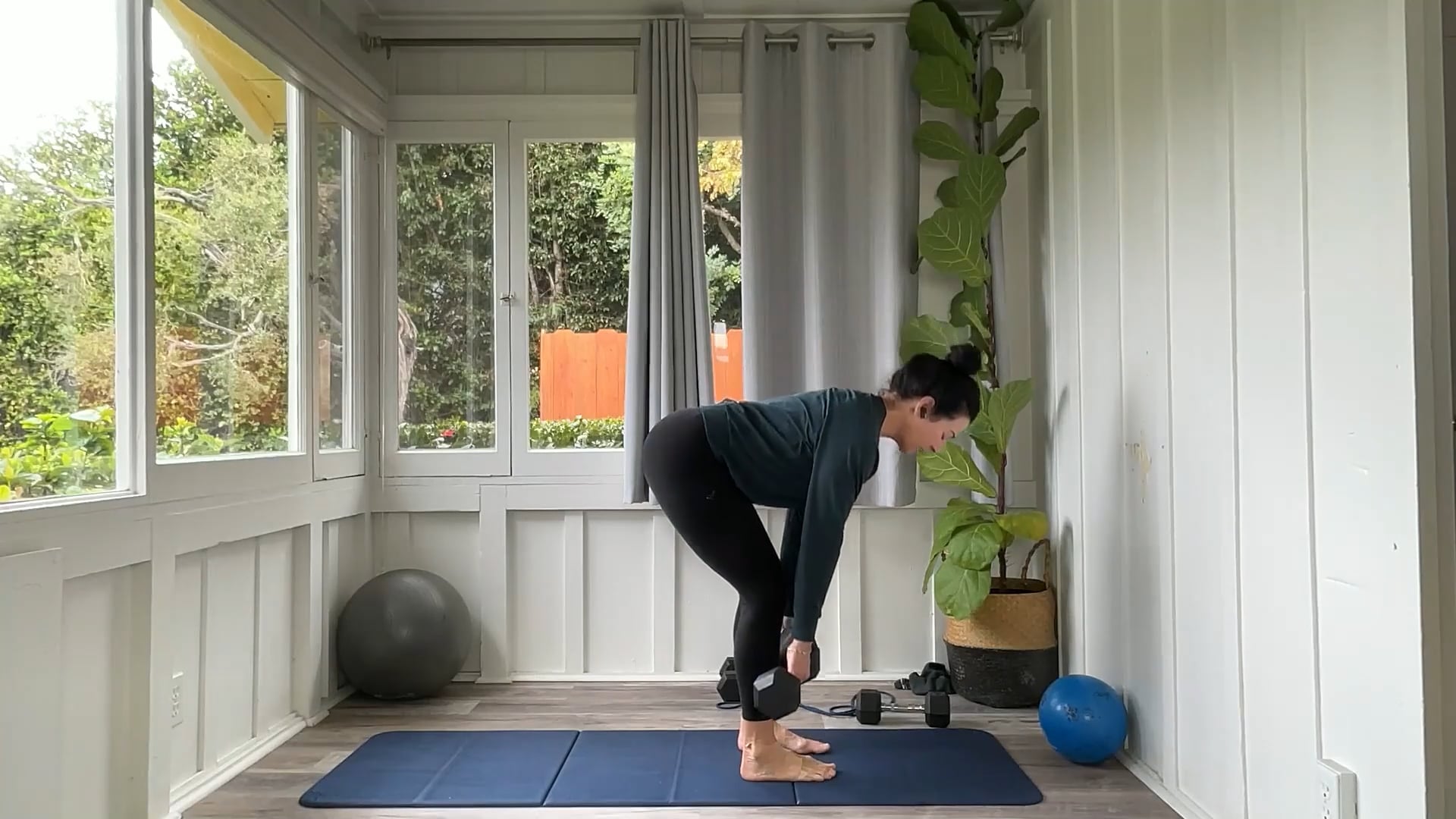 45 min Body Sculpt: Full Body: Tracy