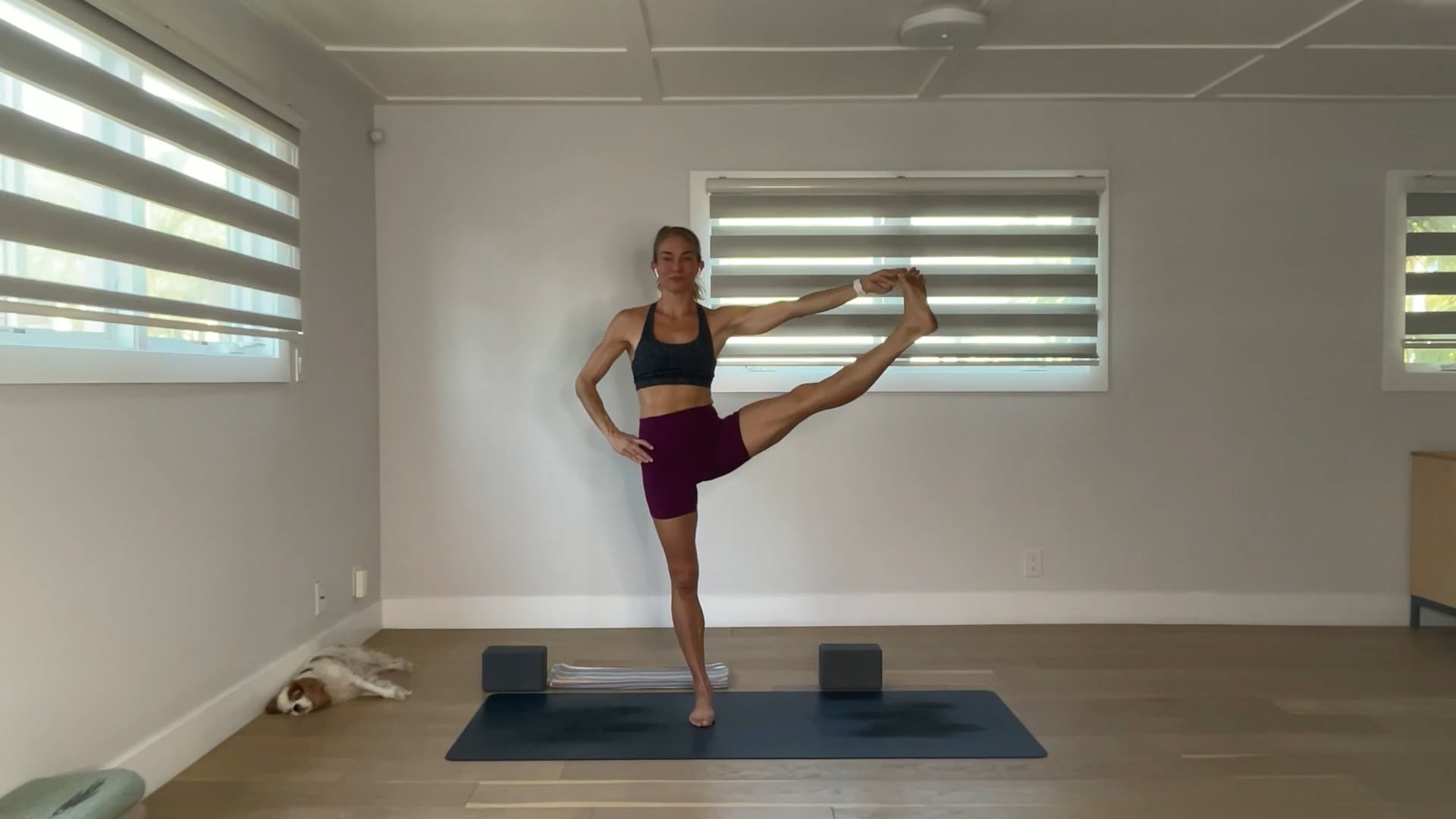 60 min YogaWorks Level 2: Maya