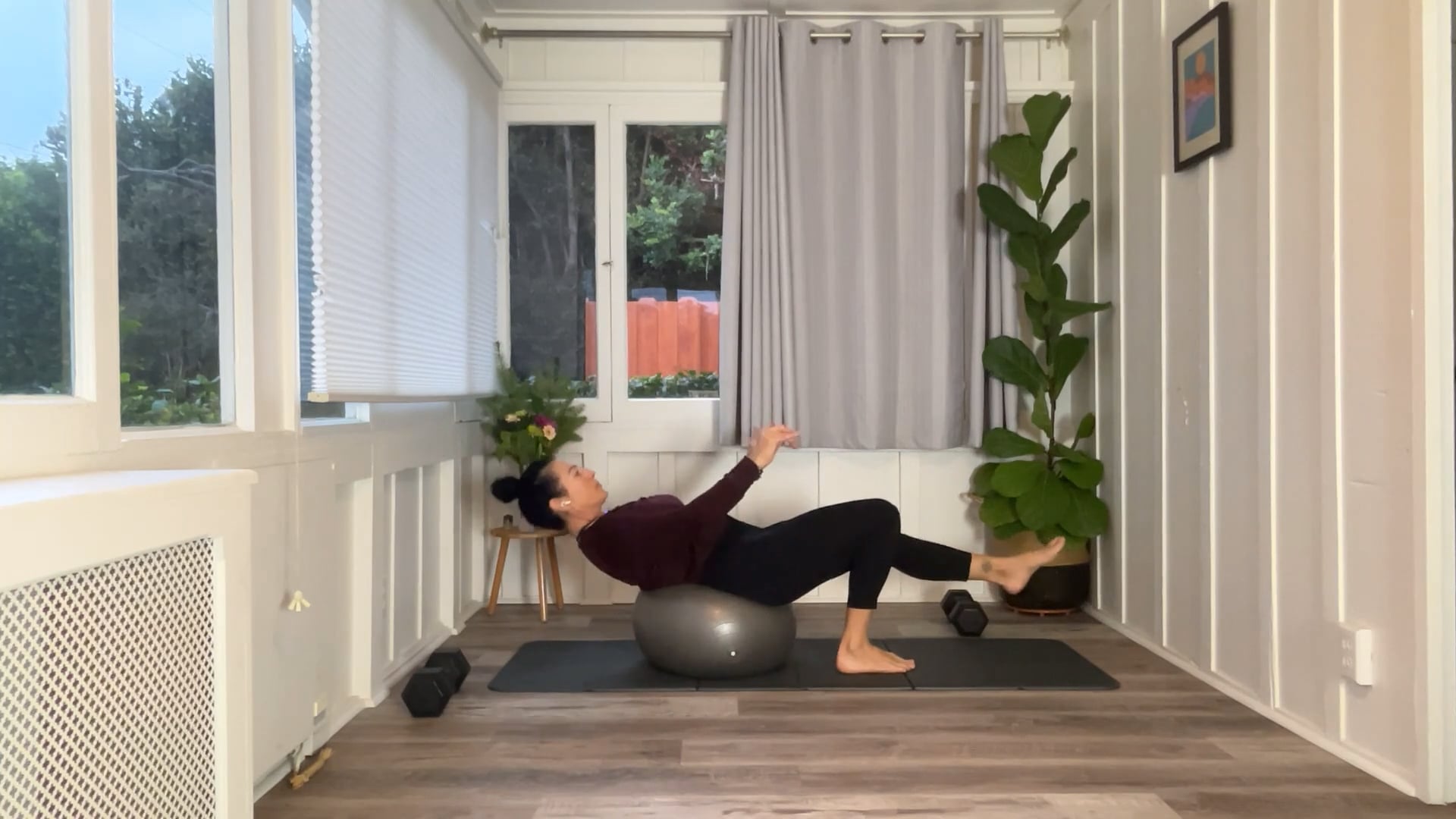 45 min Body Sculpt w/ Tracy Cardio, Core and Legs 12/30/24