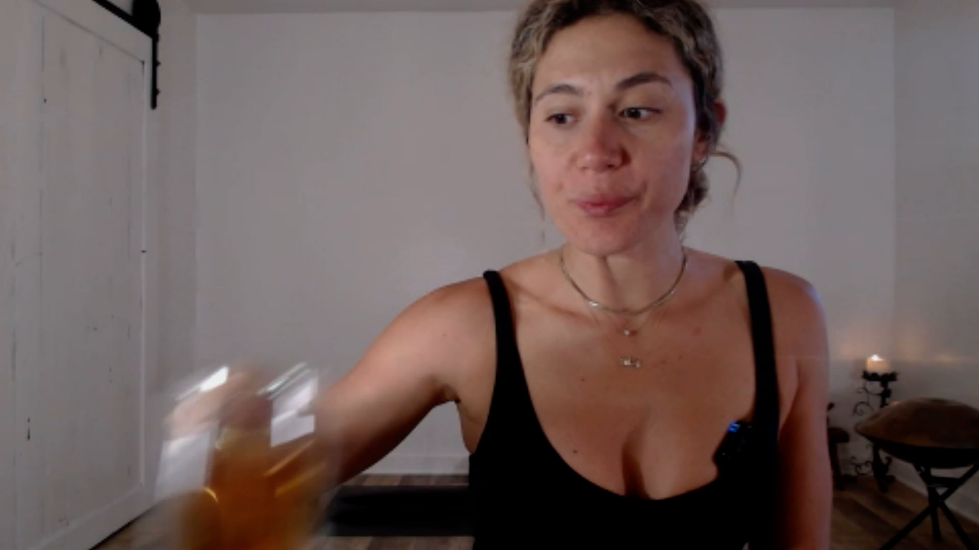 LIVE: 5:00pm PDT  Stretch and Unwind w/ Ashley - Sun