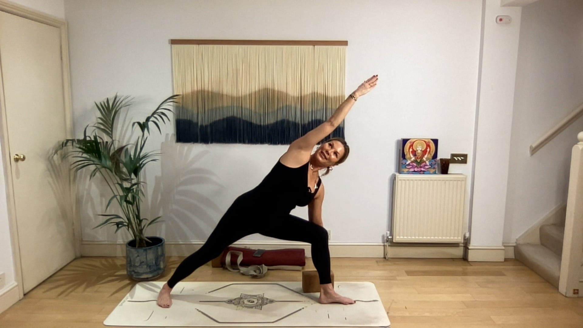 75 min Fire With Intention Vinyasa Level 2/3: Mia