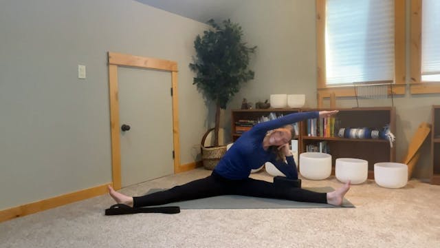 15 minute Morning Stretch w/ Becky - ...