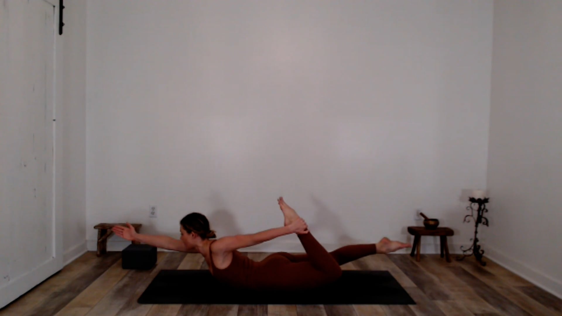 30 min Hatha Yoga w/ Ashley - Gentle ...