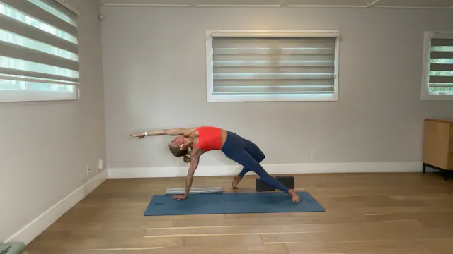 60 min YogaWorks Level 2: Maya