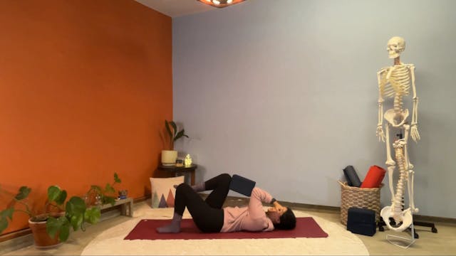 60 min Therapeutic Yoga w/ Elena - Nu...