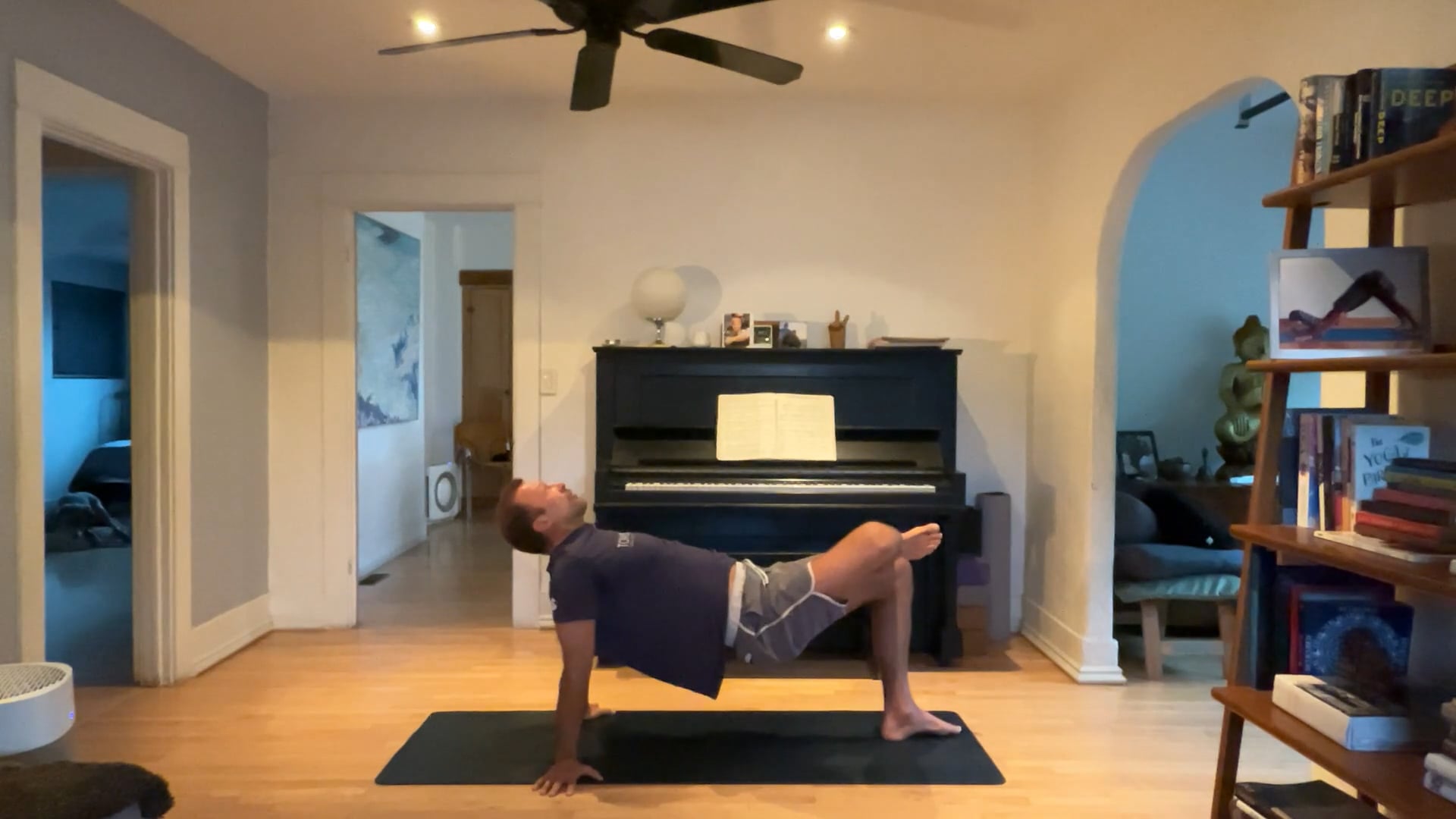 30 min Rise & Shine Vinyasa w/ Vytas ...