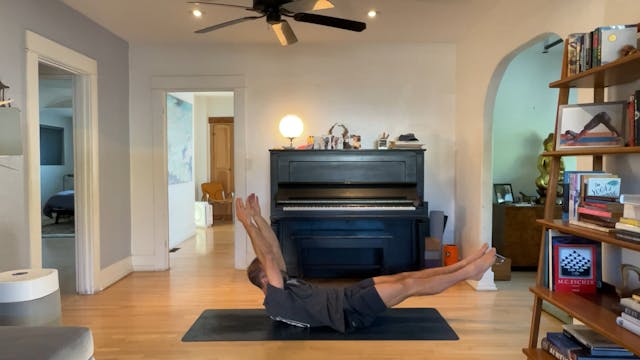 45 min Vinyasa 2 : Vytas