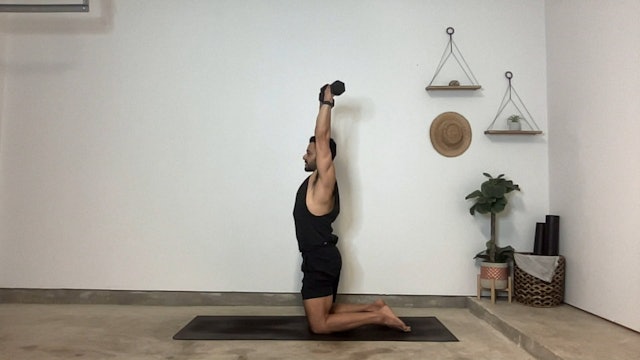 30 min Yoga Sculpt w/ Gustavo – Total Body Strength – 03/22/2024