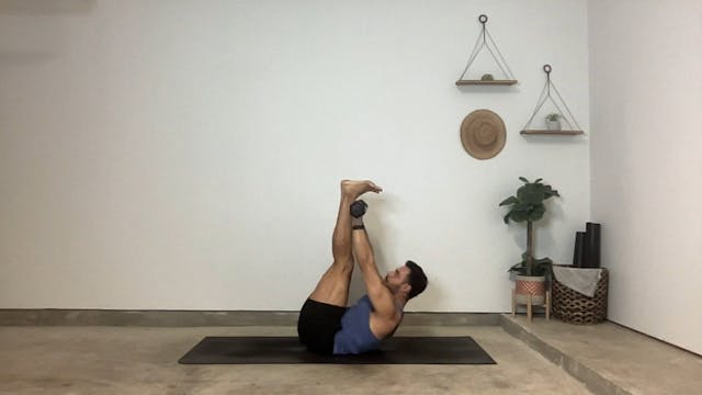 30 min Yoga Sculpt w/ Gustavo - Full ...