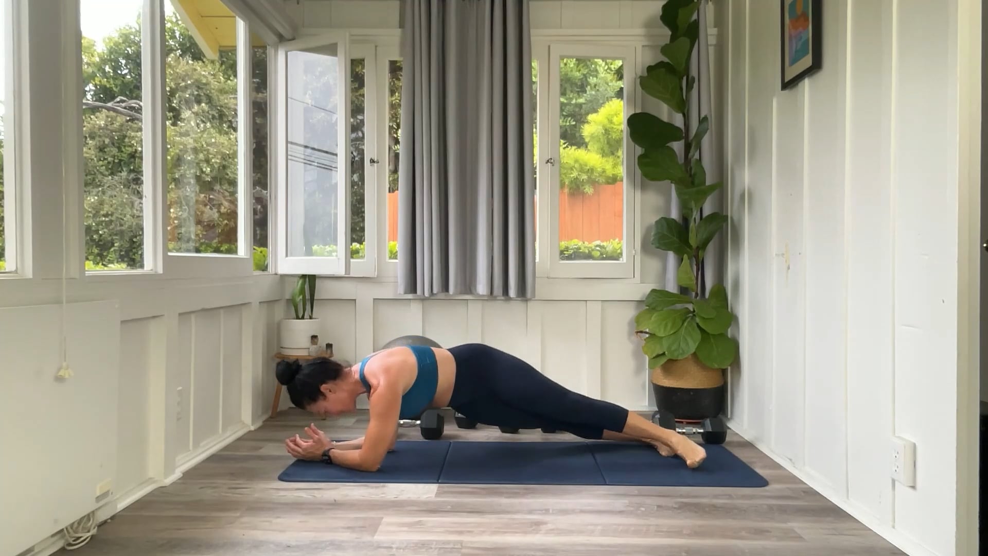 45 min Body Sculpt w/ Tracy Power: Strength, Core + Cardio 5/23/25