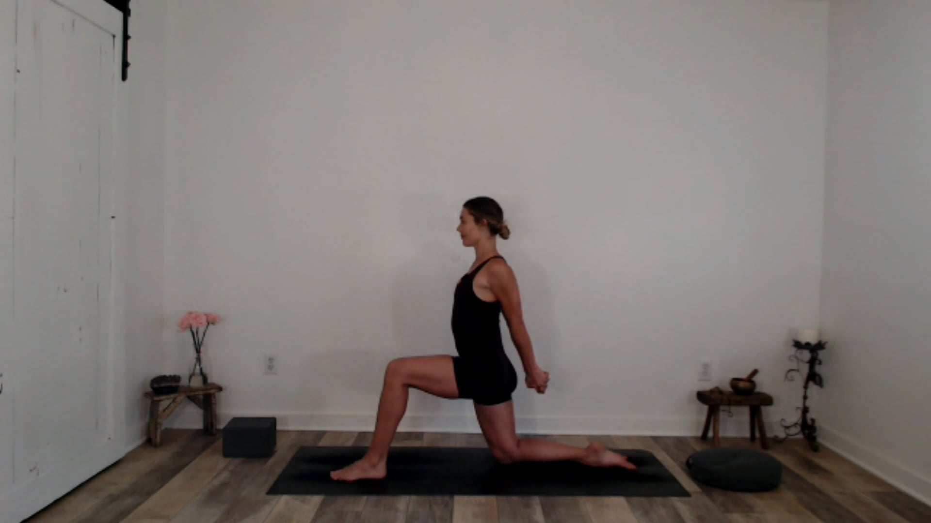 60 min Seriously, Legs Vinyasa Flow: Ashley