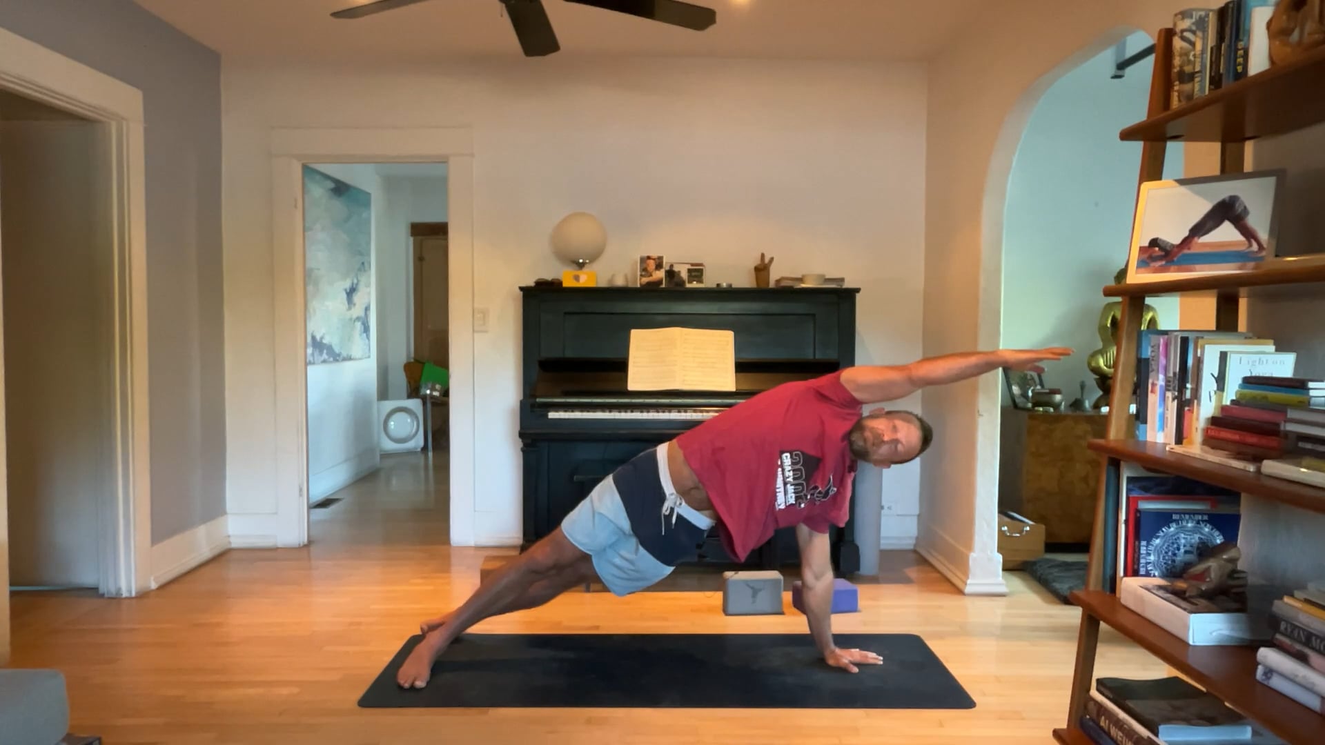 30 min Rise & Shine Vinyasa w/ Vytas - Morning Core 5/20/25