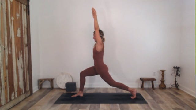 60 min Vinyasa Flow w/ Ashley - Core,...