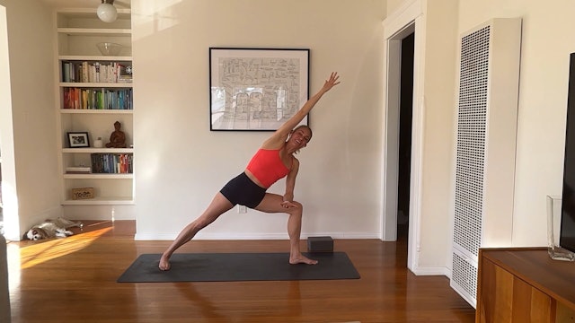 20 min Full Body Yoga Refresh w/Maya