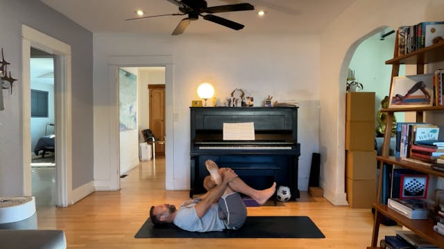 45 min Vinyasa 2 : Vytas