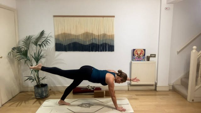 75 min Pause into Presence Vinyasa Le...