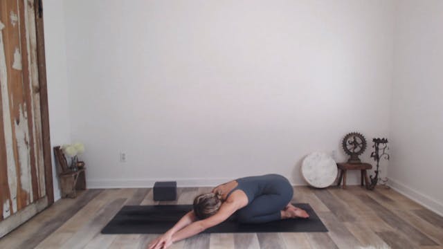 45 min YogaWorks 1-2 w/ Ashley - Gent...