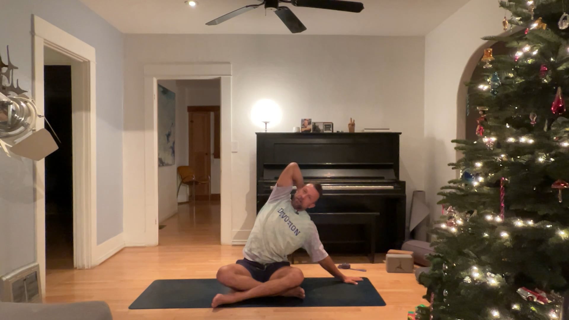 30 min Yin & Restorative w/ Vytas - Complete Softness 12/20/24