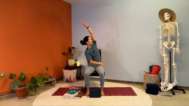 60 min Therapeutic Yoga w/ Elena – Happy Spines For Life 9/12/23