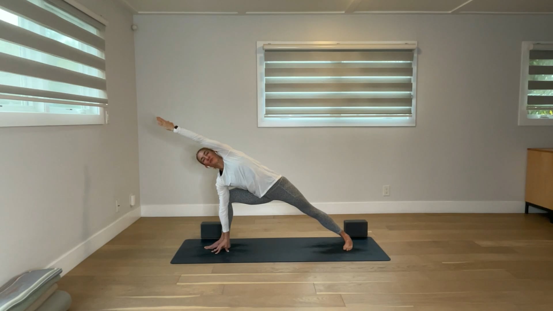 45 min YogaWorks All Levels: Maya