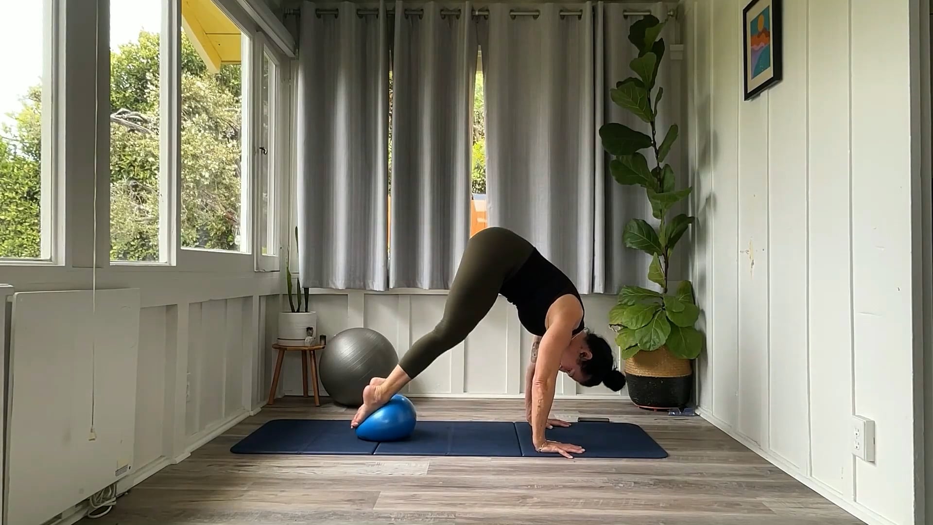 45 min Full Body Pilates: Tracy