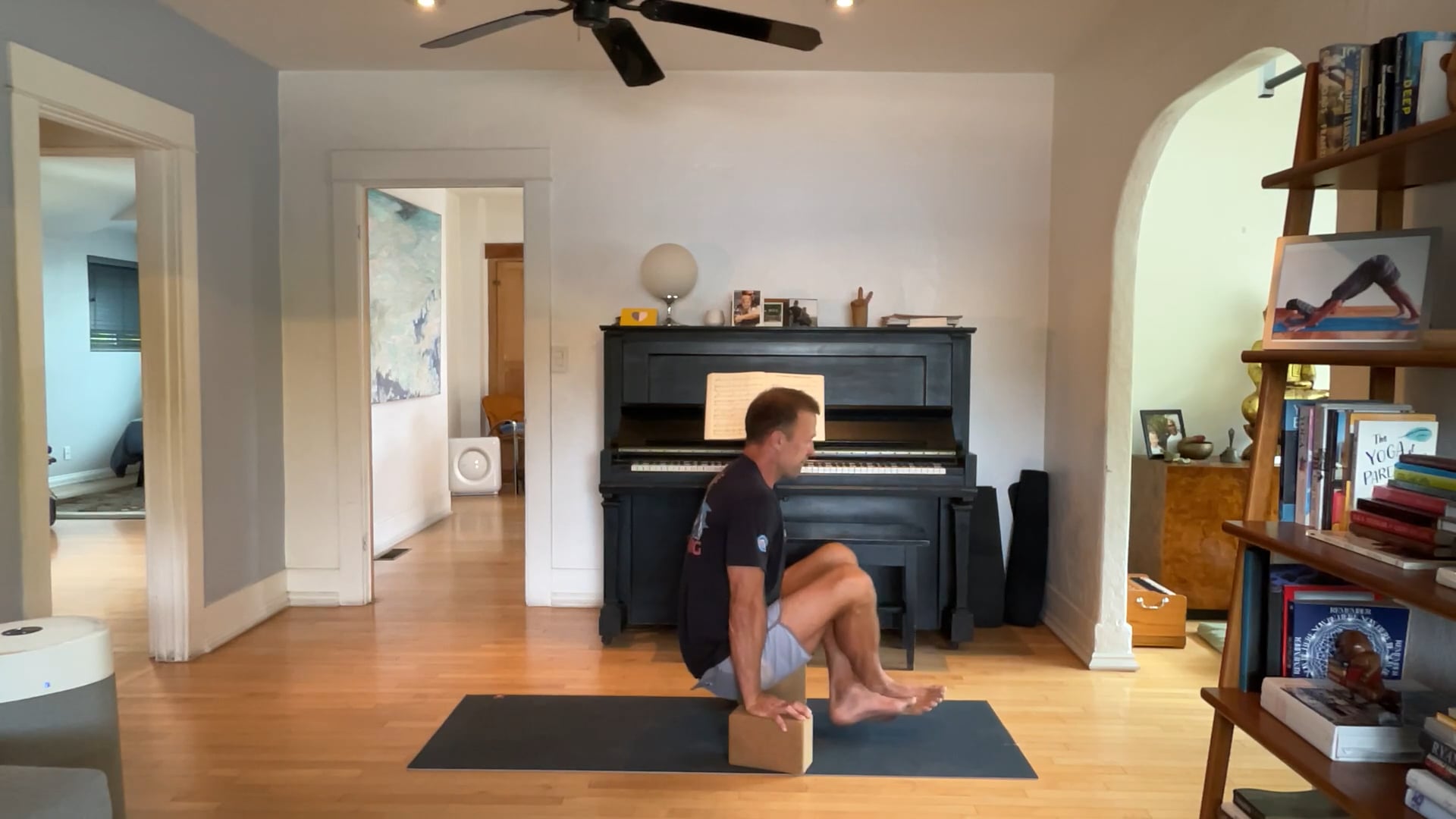 30 min Core & Breathwork w/ Vytas - Y...