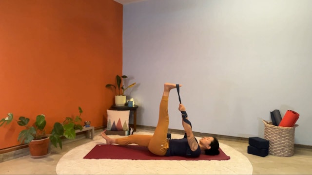60 min Therapeutic Yoga w/ Elena - Ha...