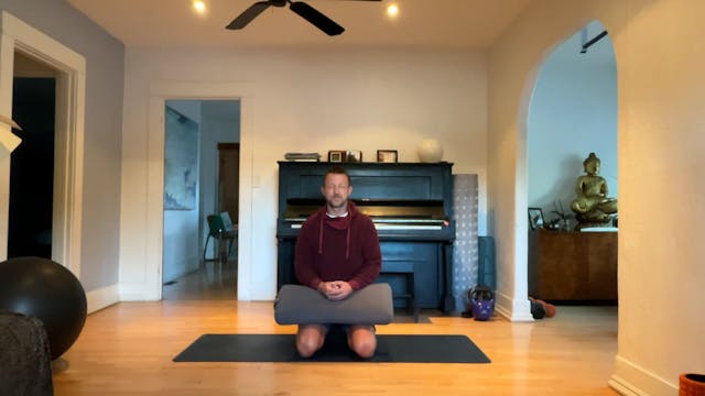 10 min Meditation w/ Vytas - Mindfuln...