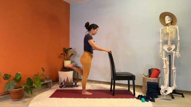 60 min Therapeutic Yoga w/ Elena - Cl...
