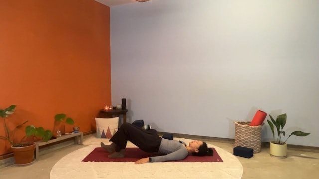 60 min Therapeutic Yoga w/ Elena – Low Back & Hips 5/2/24