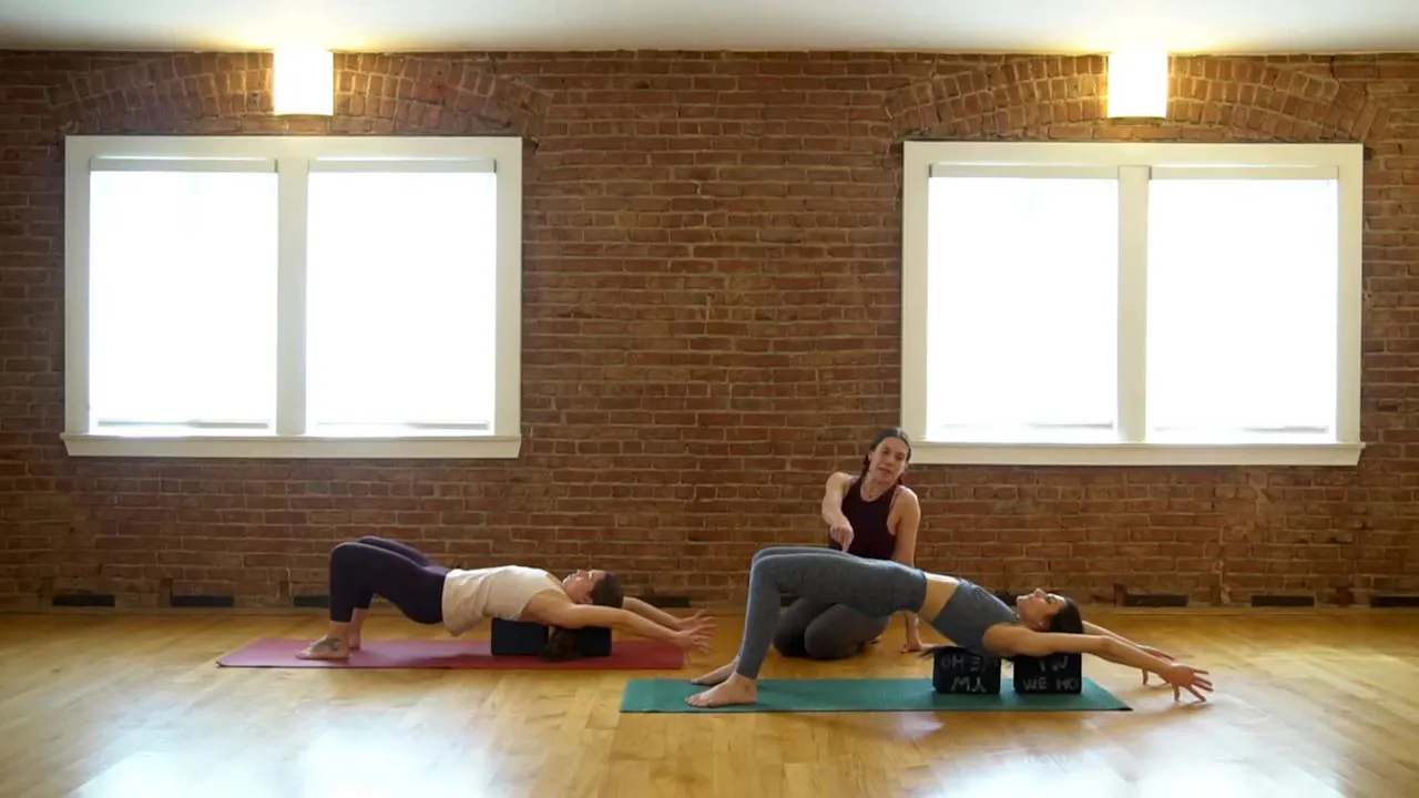 10 minute Backbends with Blocks - Yogaworks