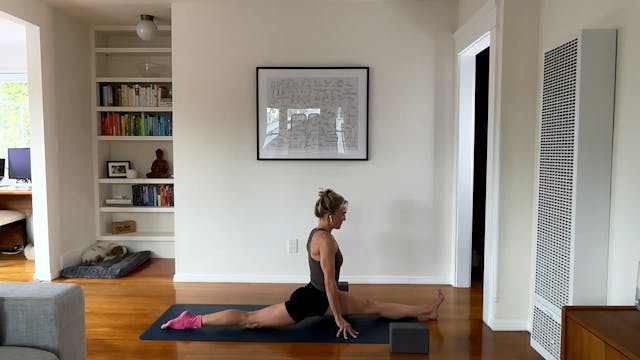 60 min YogaWorks 2 w/ Maya - Hips and...