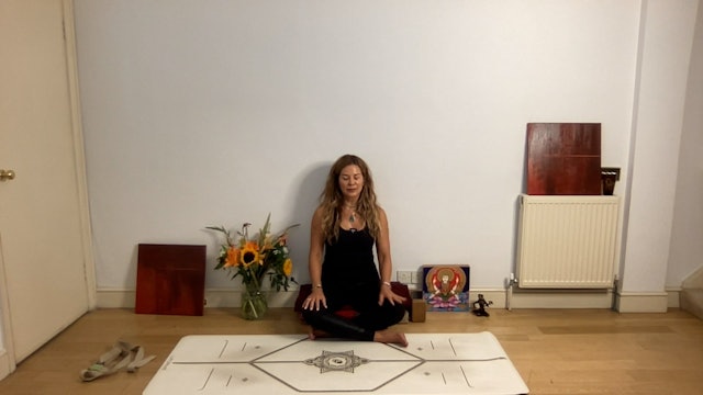 10 minute Meditation w/ Mia - Make Me...