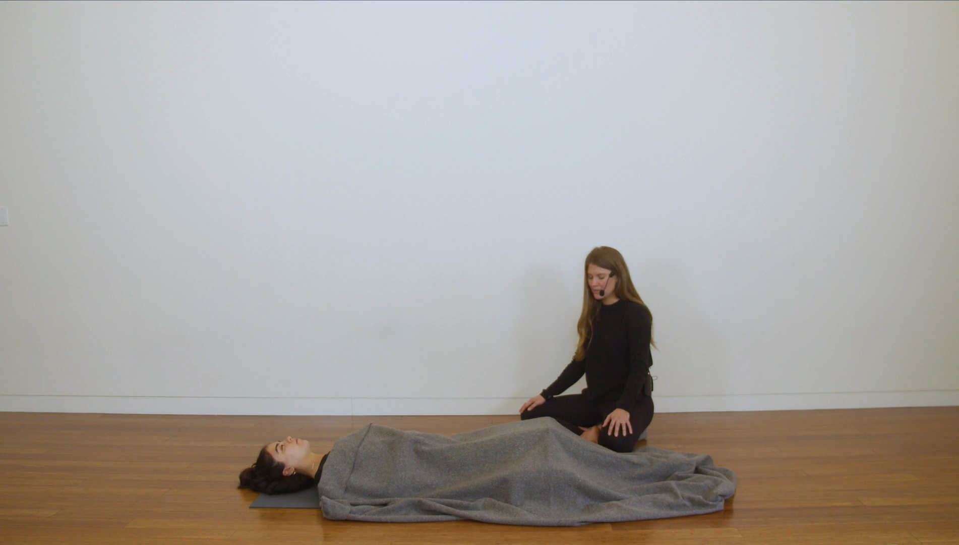 Meditation to Guide You Through Life's Transitions (10 min) - with Ashley Levii